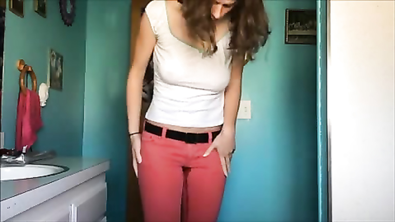 Women Pissing Their Pants 73