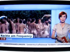 German news clip of nudists at a concert