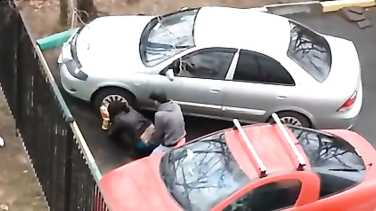 Dirty hooker gets nailed while hiding between two cars