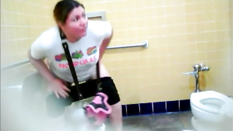 Pretty fat mommy enjoys pooping hard in the ladies room