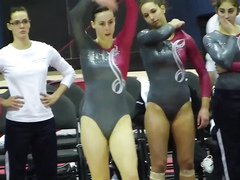 Delicious gymnast with big ass performs some amazing moves