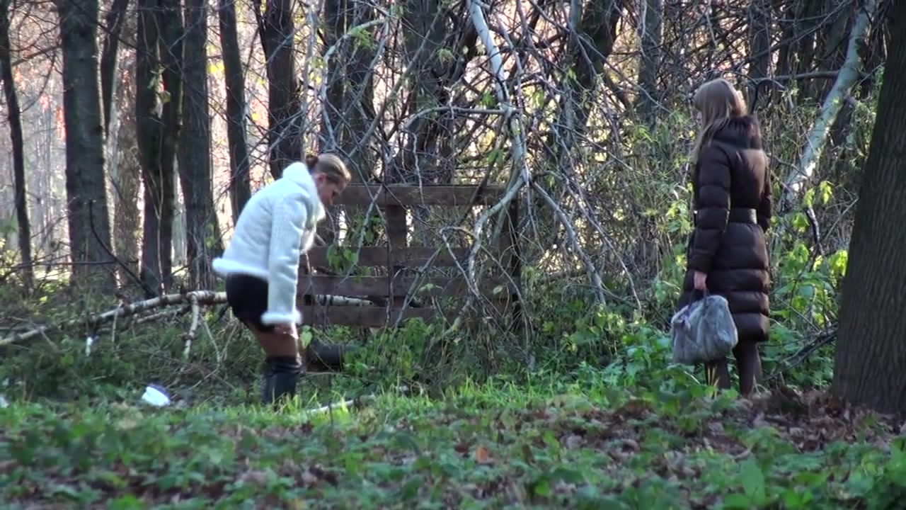 Russian hookers ends up pissing in the middle of the woods voyeurstyle