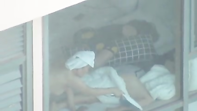 Korean chicks were filmed while being fast asleep