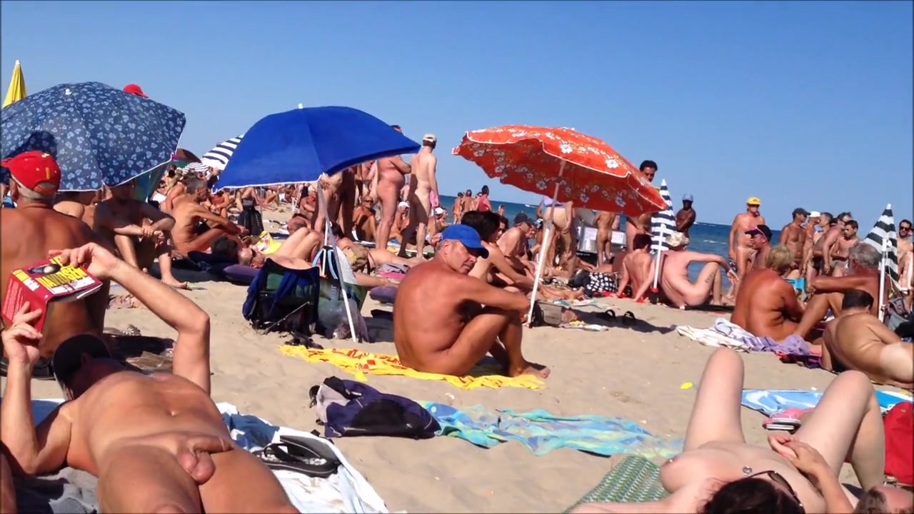 Kinky hidden cam moments at the Cap dAgde beach while in vacation voyeurstyle picture