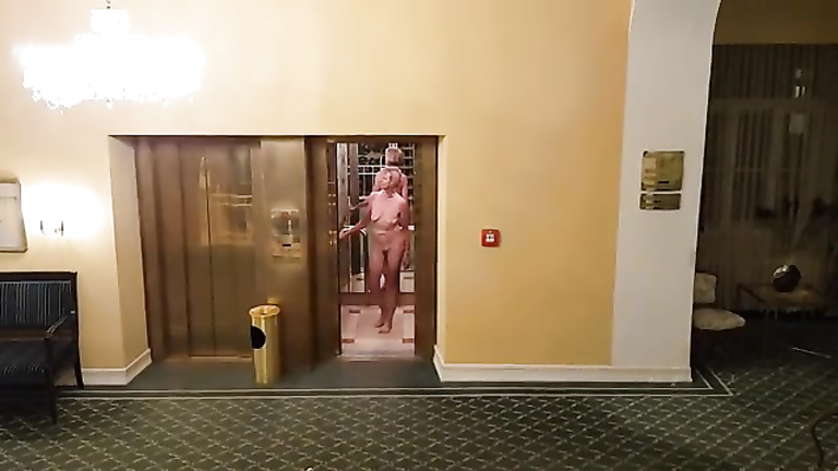 Naked woman in the hotel
