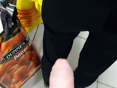 Pulling out his cock for pretty girls in the convenience store