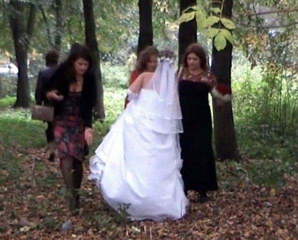 Bride Pissing