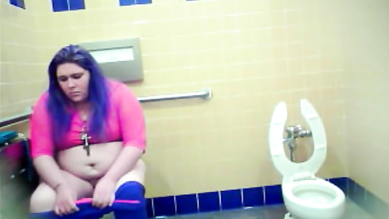 Brazilian fatty needed to urinate