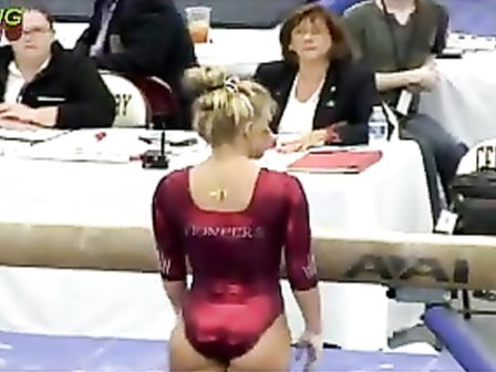 448px x 336px - Female gymnast with a powerful ass in a shiny leotard | voyeurstyle.com