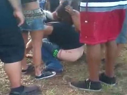 Teen Girls Pissing In Public