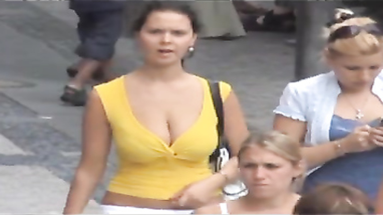 Bouncing Tits In Public Videos