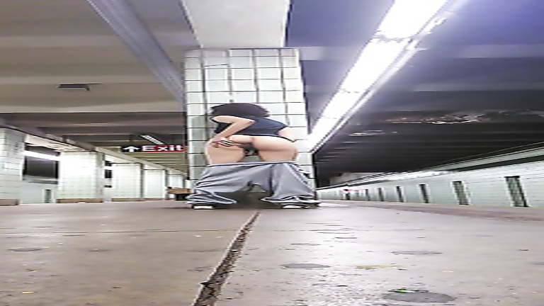 Big butt amateur masturbates in a subway station