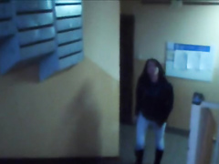 Girlfriend pees in her jeans in the stairwell